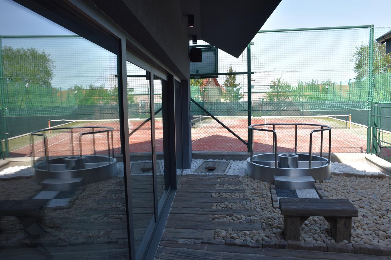 Penzion Vino Hruska Blatnička Extérieur photo